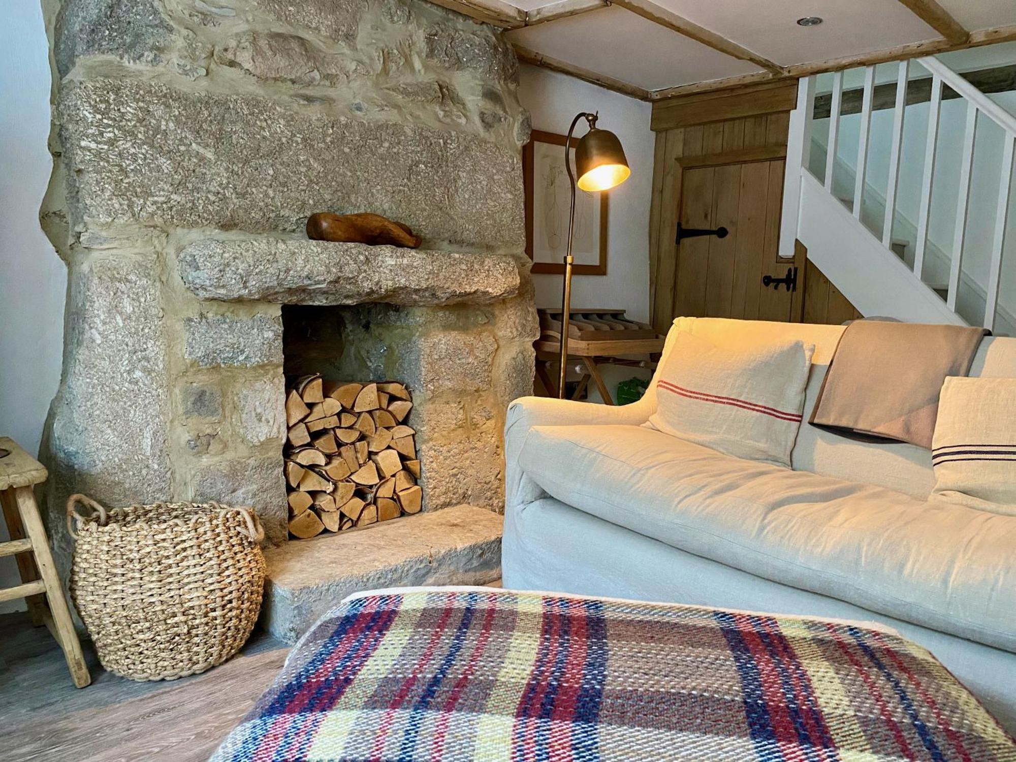 The Old Gallery - Charming Coastal Escape For Two Маузхол Экстерьер фото