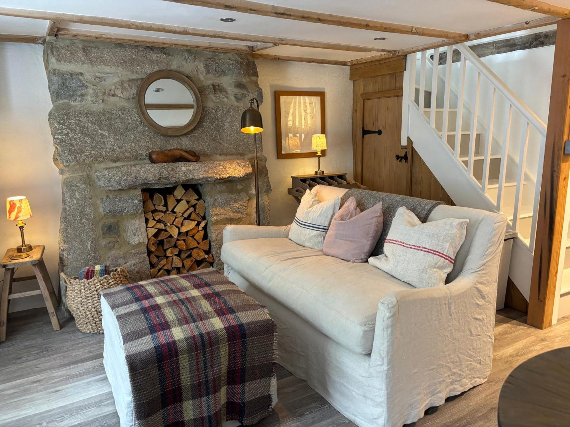 The Old Gallery - Charming Coastal Escape For Two Маузхол Экстерьер фото