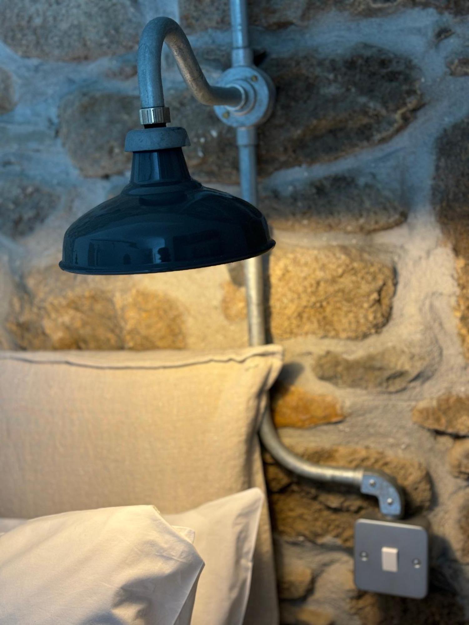 The Old Gallery - Charming Coastal Escape For Two Маузхол Экстерьер фото